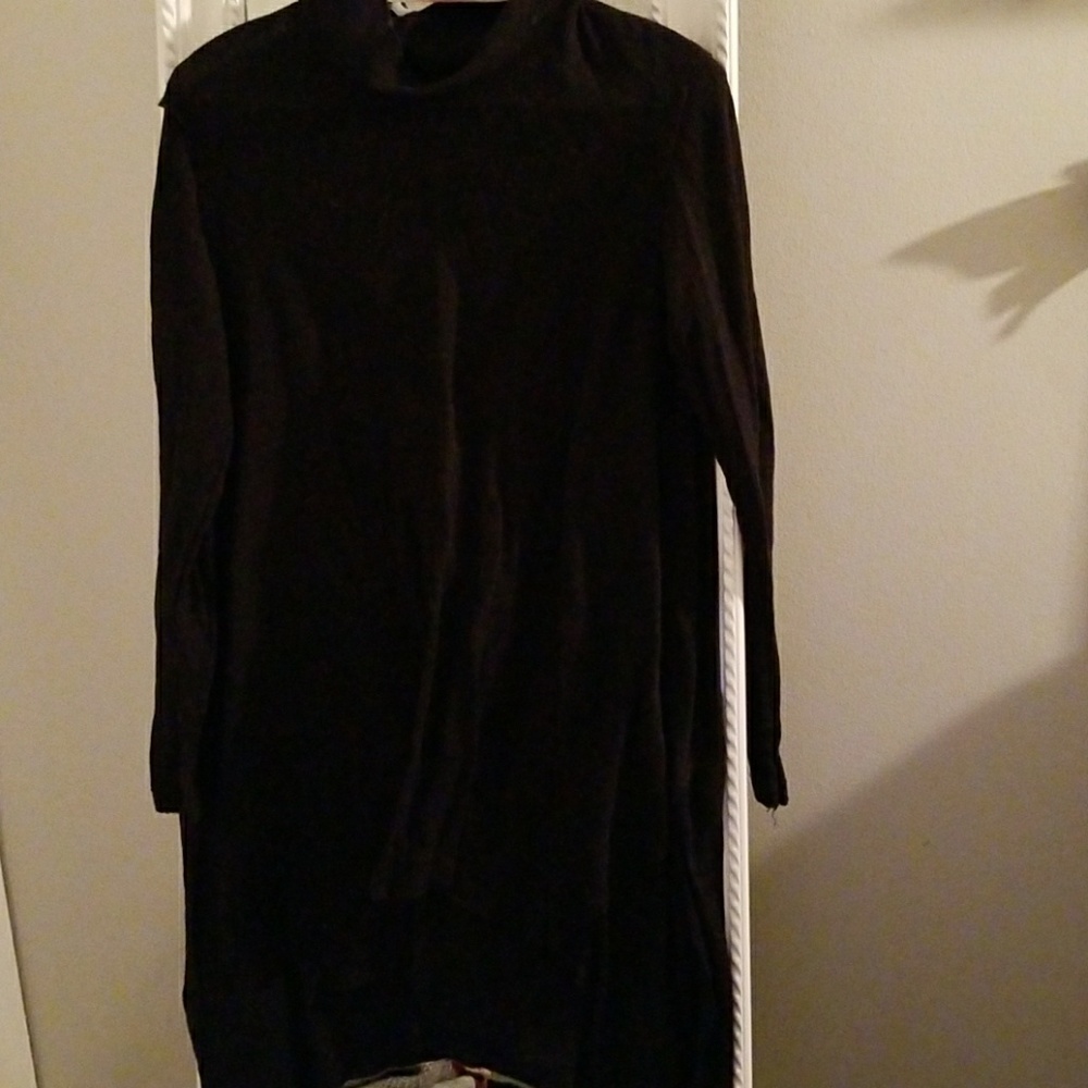 Tv attire...long sleeve